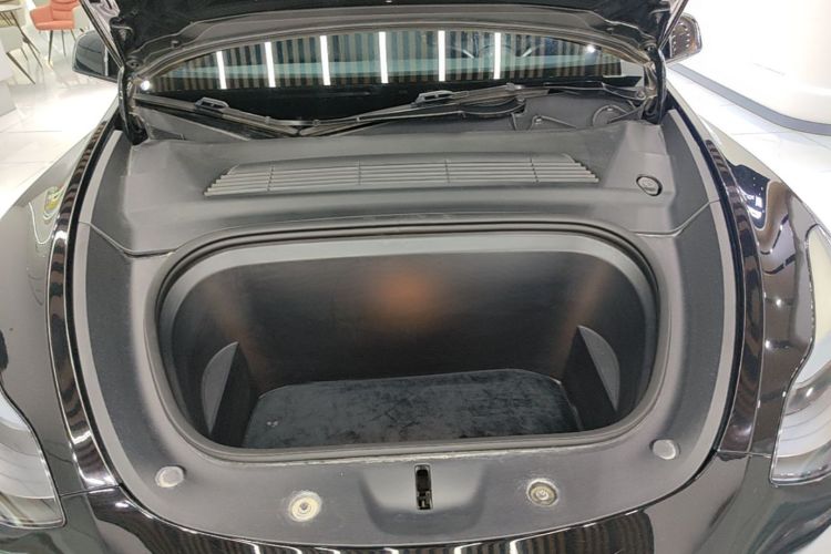 Tesla Model Y 2022 #20 Tesla Model Y 2022 immagine di auto #20