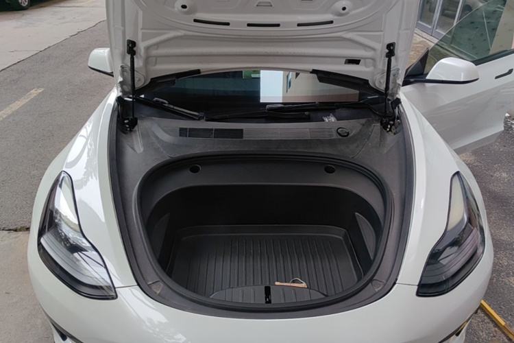 Tesla Model 3 2022 #22 Tesla Model 3 2022 صورة سيارة #22