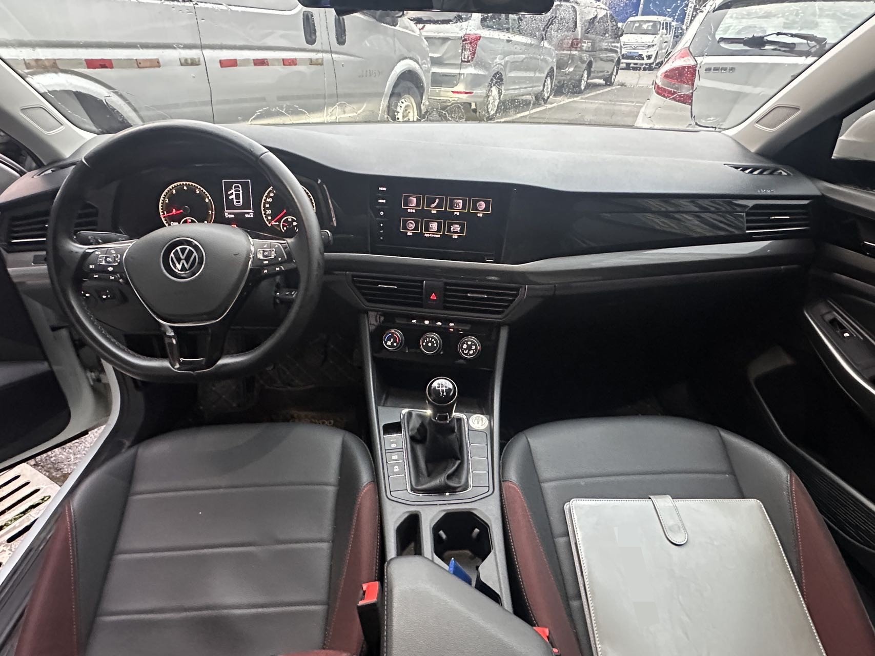 Volkswagen Bora 2021 imagen de coche #5