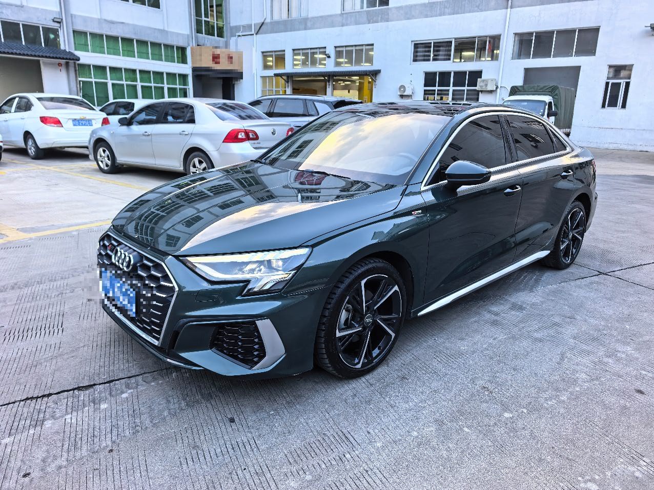 Audi A3 2021 car image 