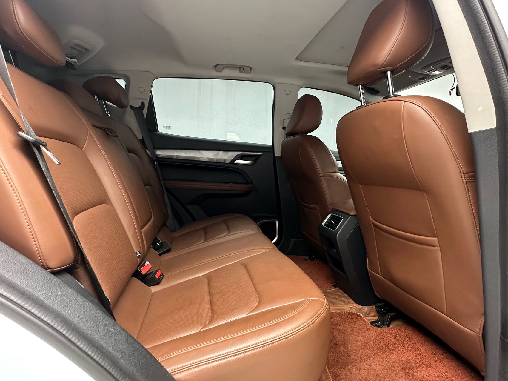 GEELY Vision X6 2023 car image #10