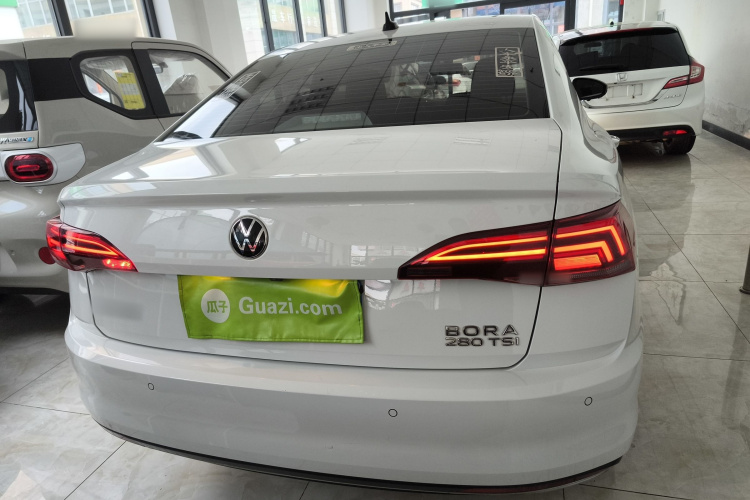 Volkswagen Bora 2021 immagine di auto #6