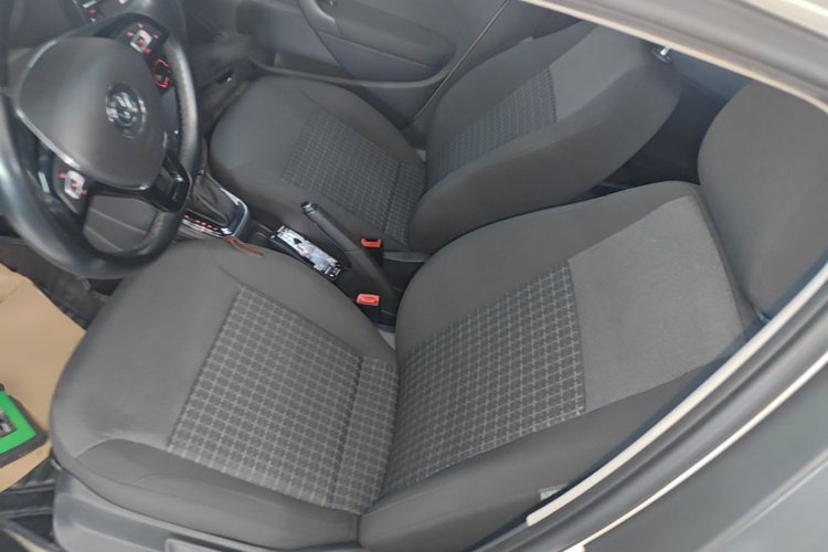 Volkswagen Polo 2016 #15 Volkswagen Polo 2016 car image #15