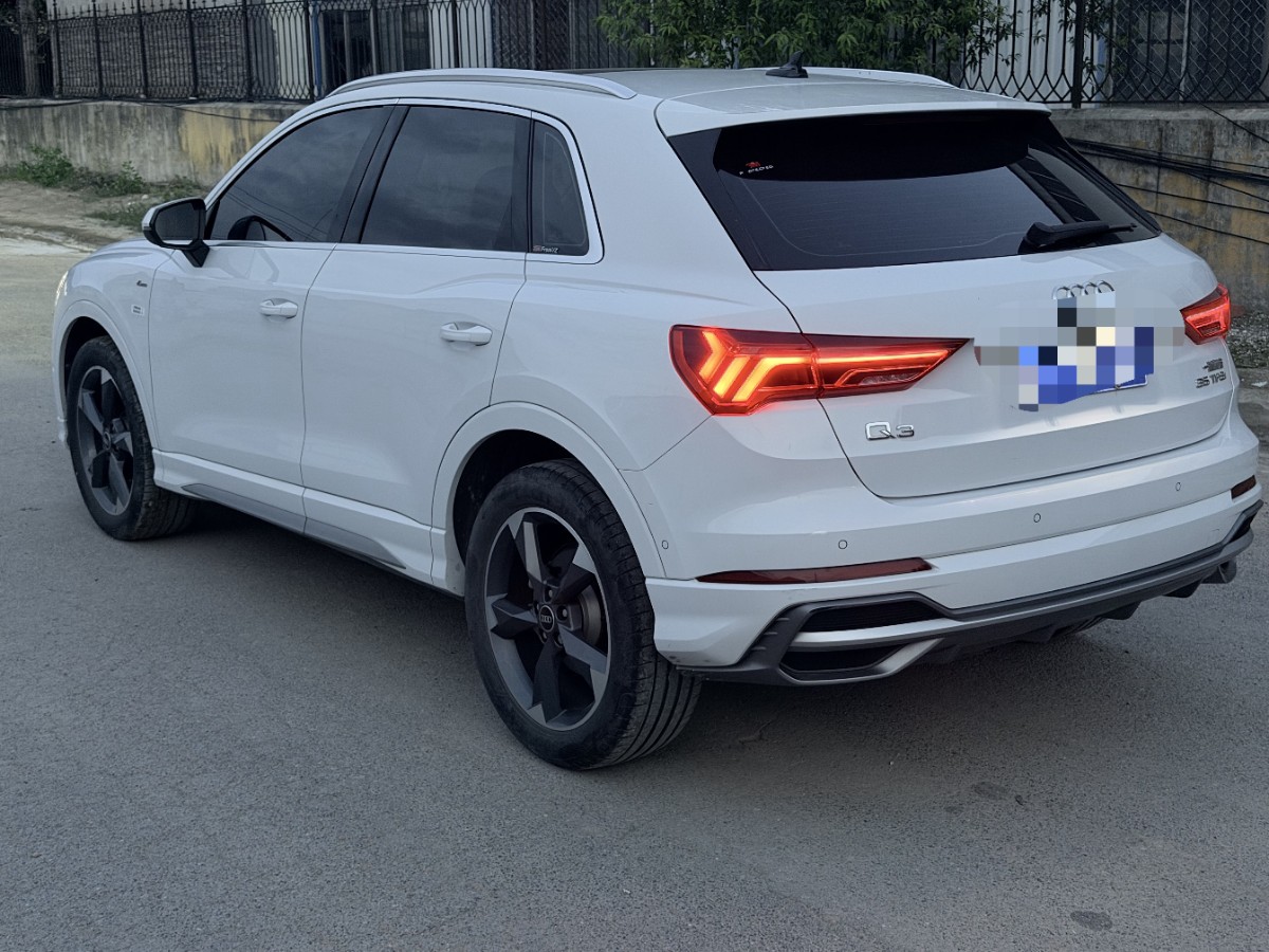Audi Q3 2022 #8 Audi Q3 2022 car image #8