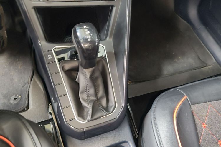 Volkswagen Lavida 2025 car image #14