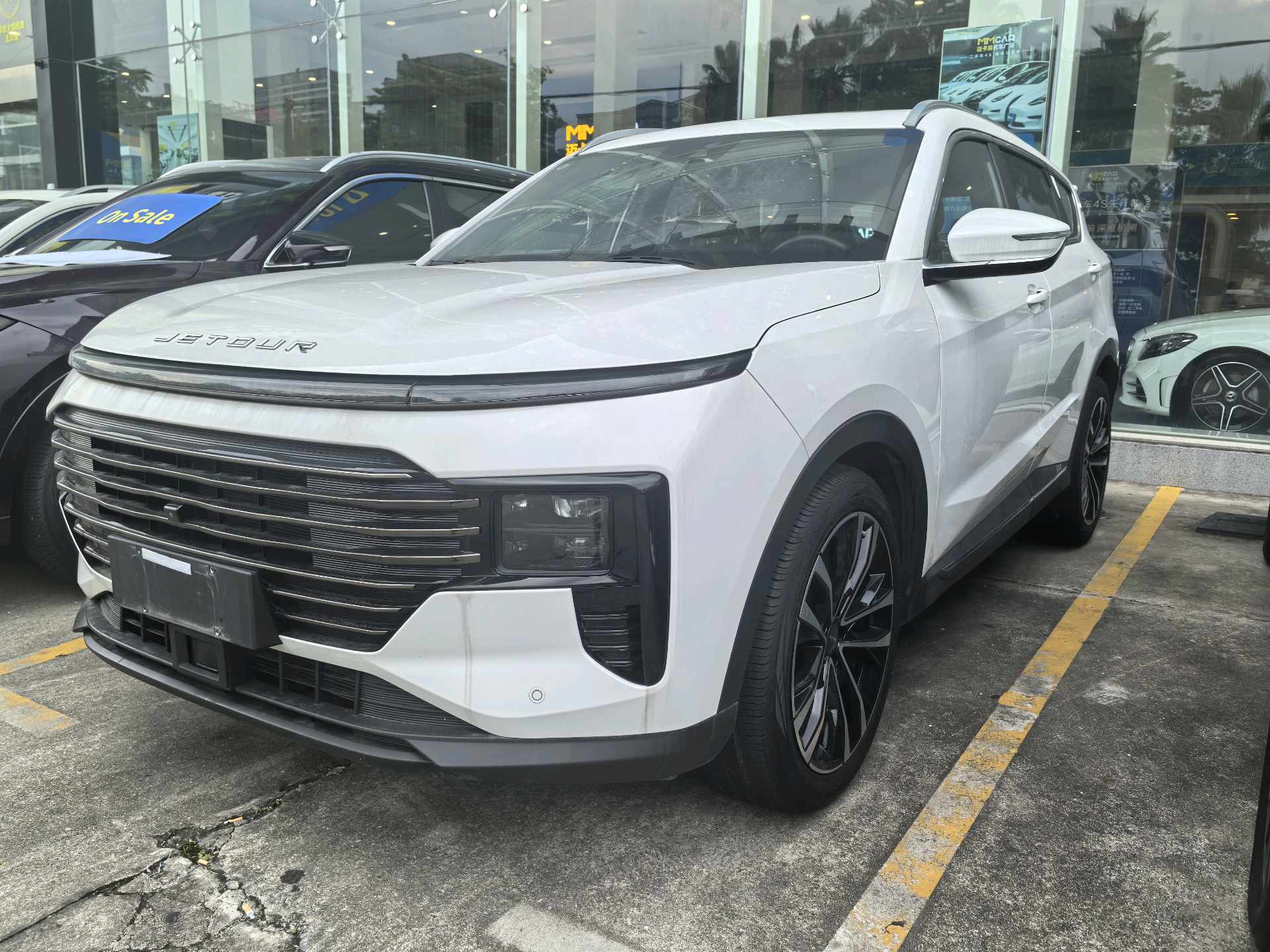 Jetour X70 PLUS 2024 Jetour X70 PLUS 2024 car image