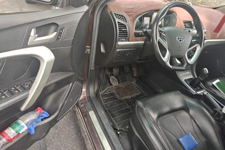 GEELY Emgrand 2016 car image #18