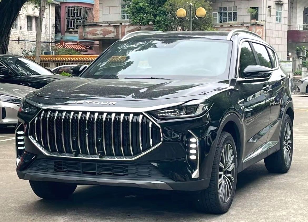 Jetour X70 PLUS 2023 car image 