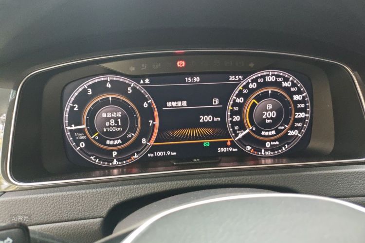 Volkswagen Golf 2020 car image #13