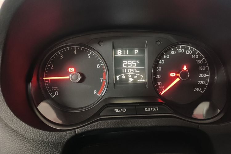 Volkswagen Polo 2018 #16 Volkswagen Polo 2018 car image #16