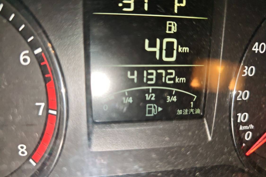 Volkswagen Polo 2016 #25 Volkswagen Polo 2016 car image #25
