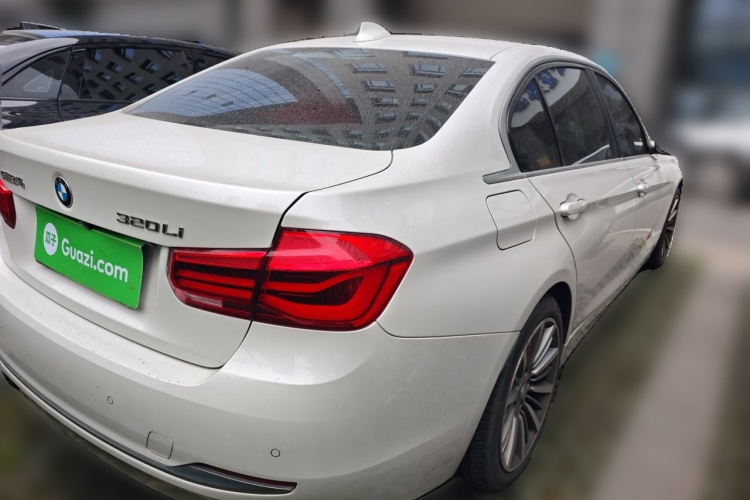 BMW 3 Series 2019 image de voiture #7