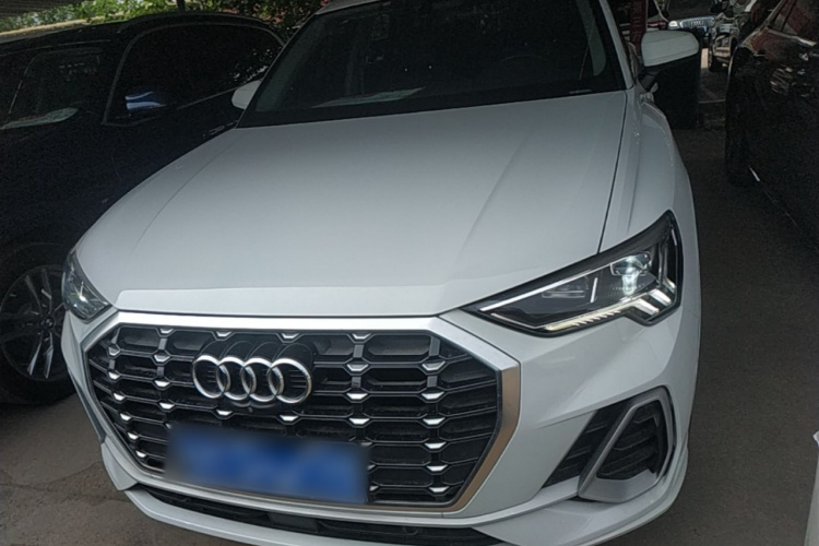 Audi Q3 2021 #3 Audi Q3 2021 car image #3