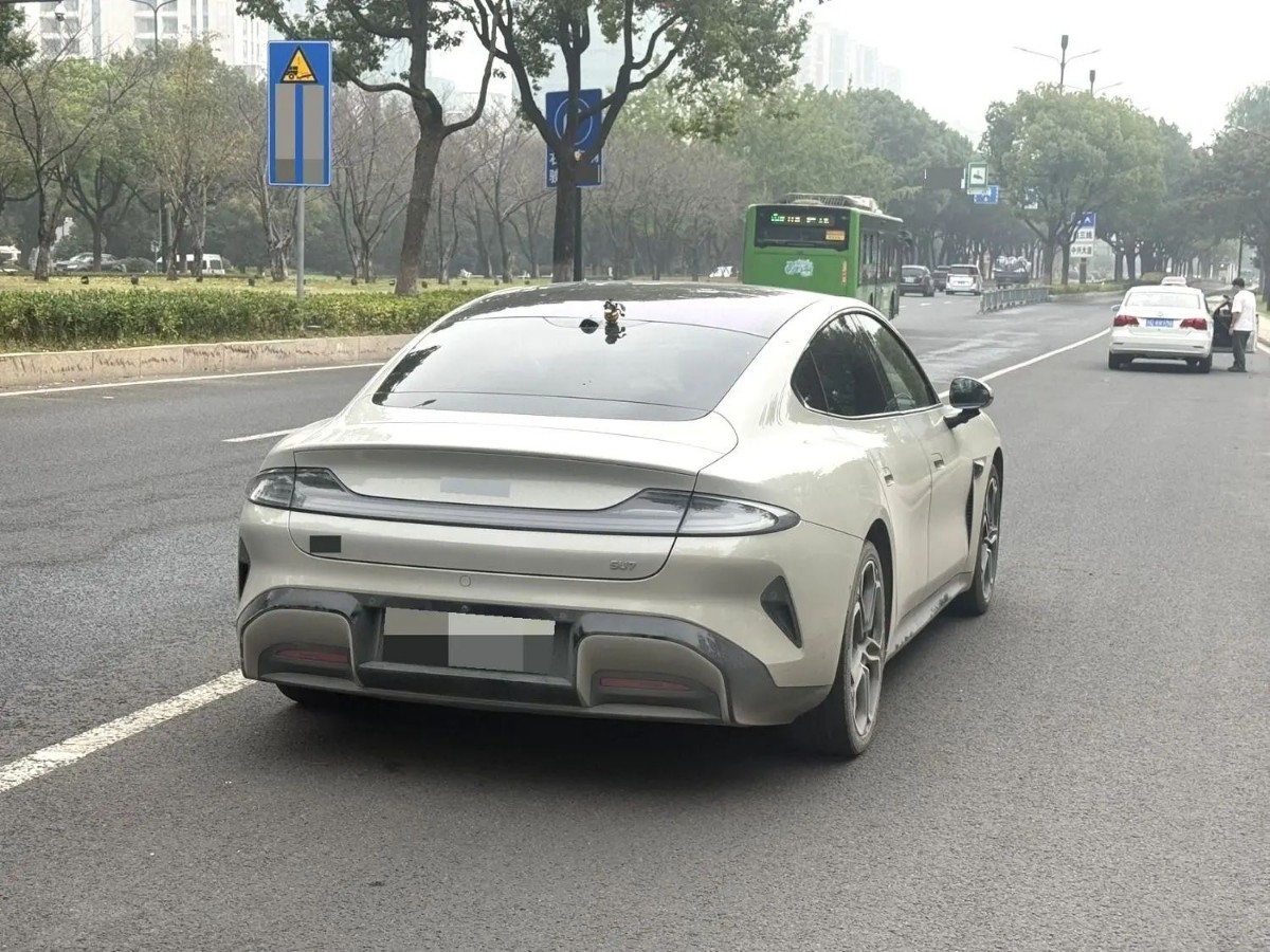 小米汽车 小米SU7 2024 汽车图片 #3