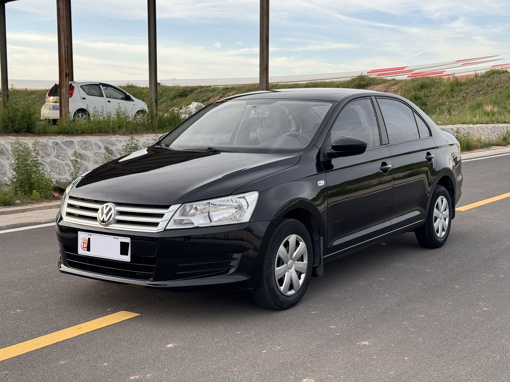 Volkswagen Santana 2015 car image 