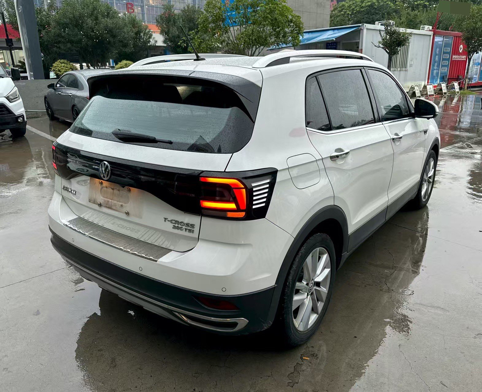 Volkswagen T-Cross 2020 #9 Volkswagen T-Cross 2020 car image #9