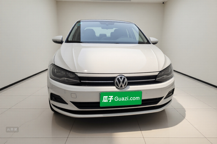 Volkswagen Polo 2020 car image #3