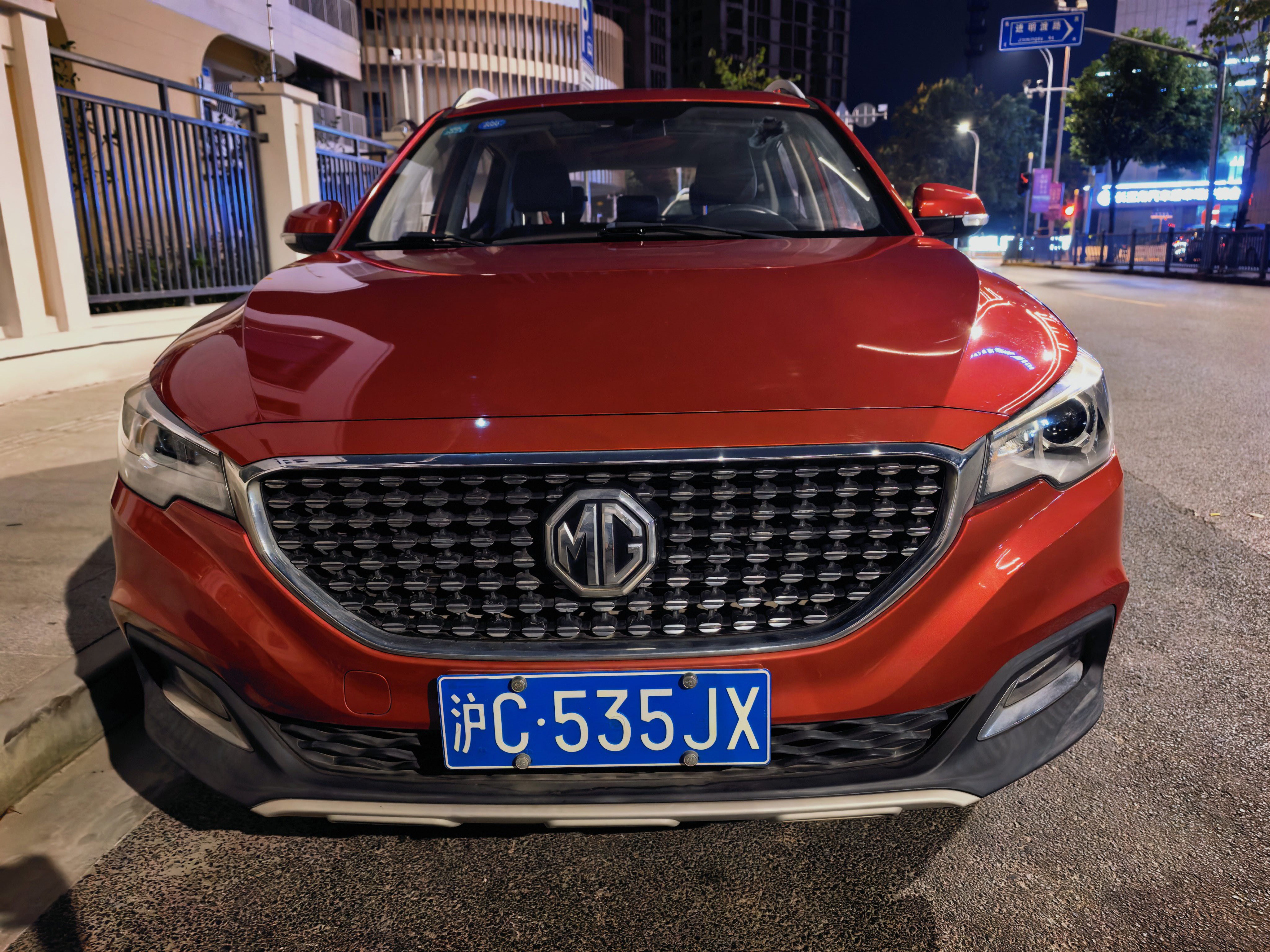 MG ZS 2019 car image #5