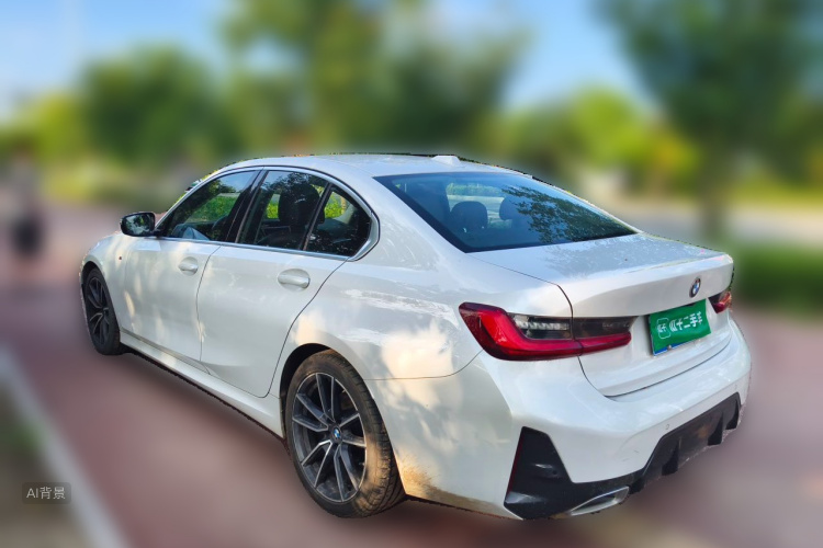 BMW 3 Series 2023 car image #5