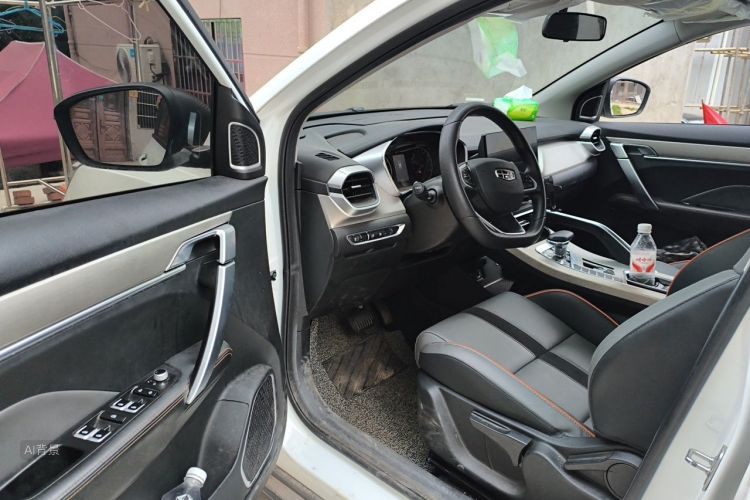 GEELY Coolray 2025 #18 GEELY Coolray 2025 immagine di auto #18