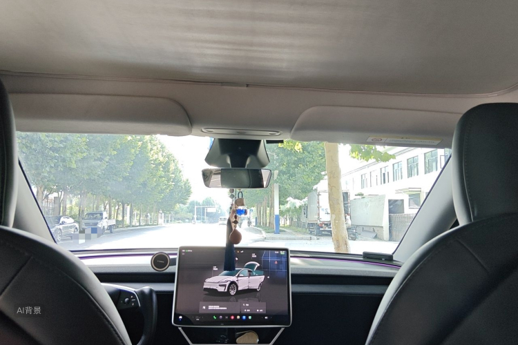 Tesla Model Y 2025 #20 Tesla Model Y 2025 car image #20