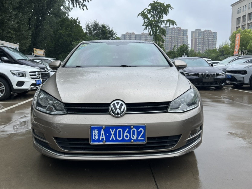 Volkswagen Golf 2015 car image #2