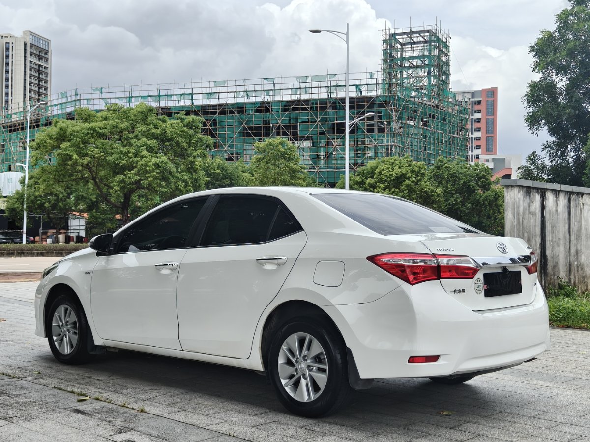 2015 car image #7