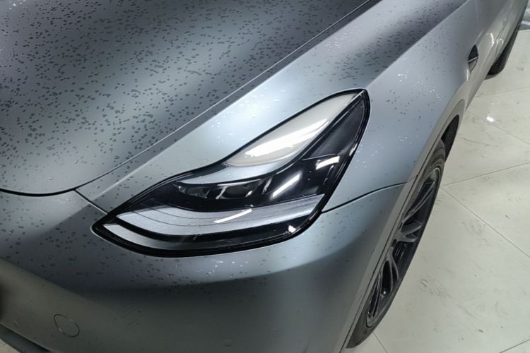 Tesla Model Y 2022 #23 Tesla Model Y 2022 car image #23