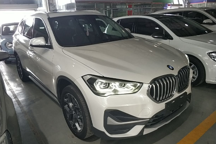 BMW X1 2020 car image #6
