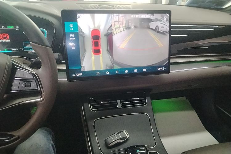 BYD Han 2021 car image #13