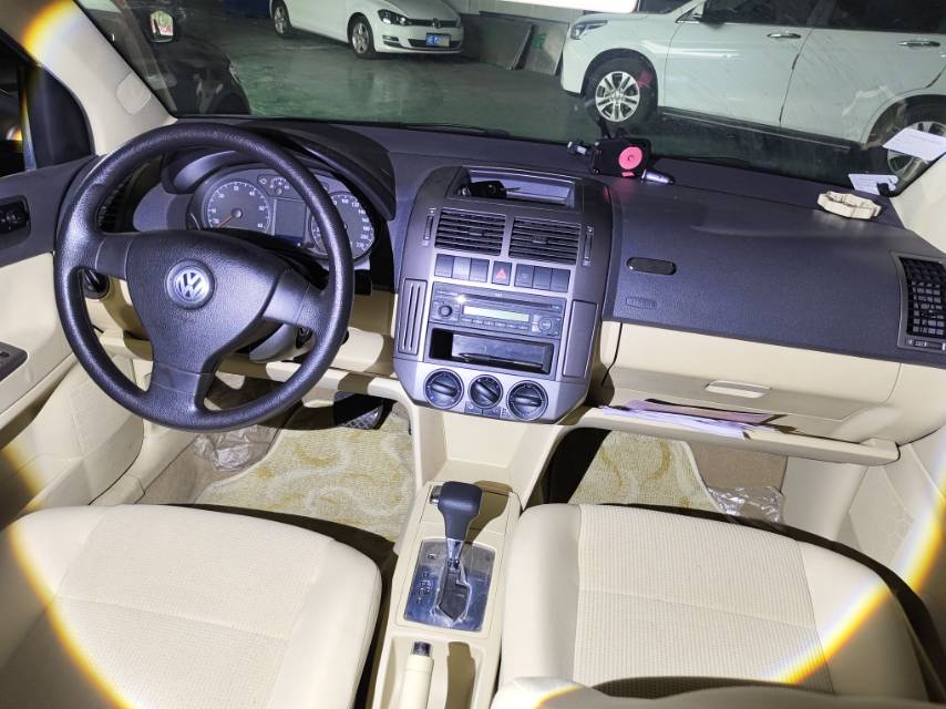 Volkswagen Polo 2010 #7 Volkswagen Polo 2010 car image #7