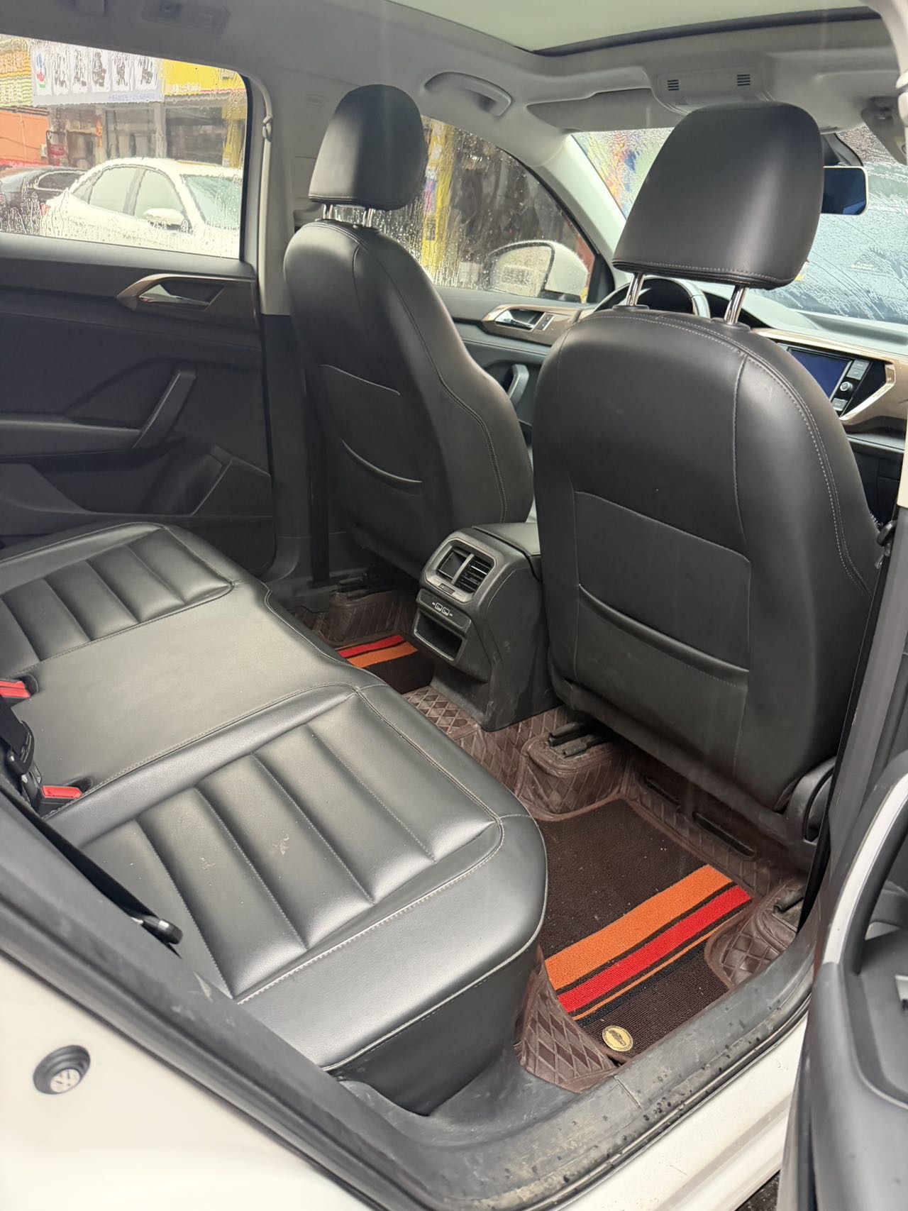Volkswagen Tharu 2020 car image #6