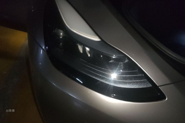 Tesla Model Y 2024 #8 Tesla Model Y 2024 car image #8