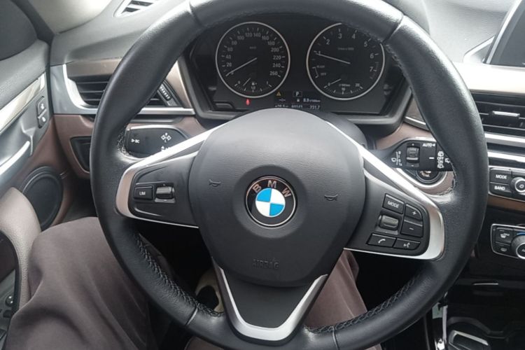 BMW X1 2018 #15 BMW X1 2018 car image #15