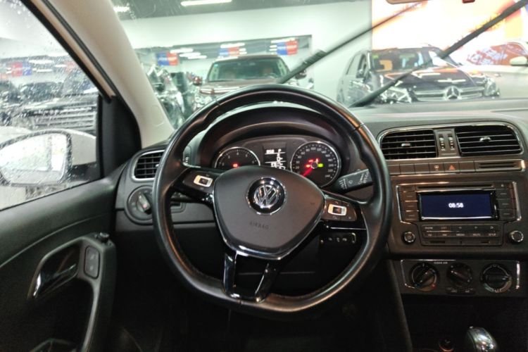 Volkswagen Polo 2017 #11 Volkswagen Polo 2017 car image #11