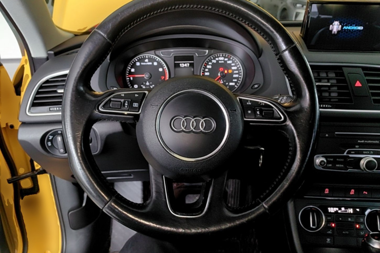 Audi Q3 2016 #11 Audi Q3 2016 car image #11
