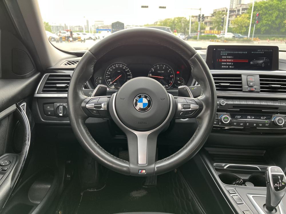 BMW 3 Series 2019 #7 BMW 3 Series 2019 car image #7