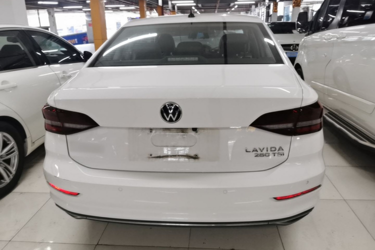 Volkswagen Lavida 2021 #4 Volkswagen Lavida 2021 car image #4