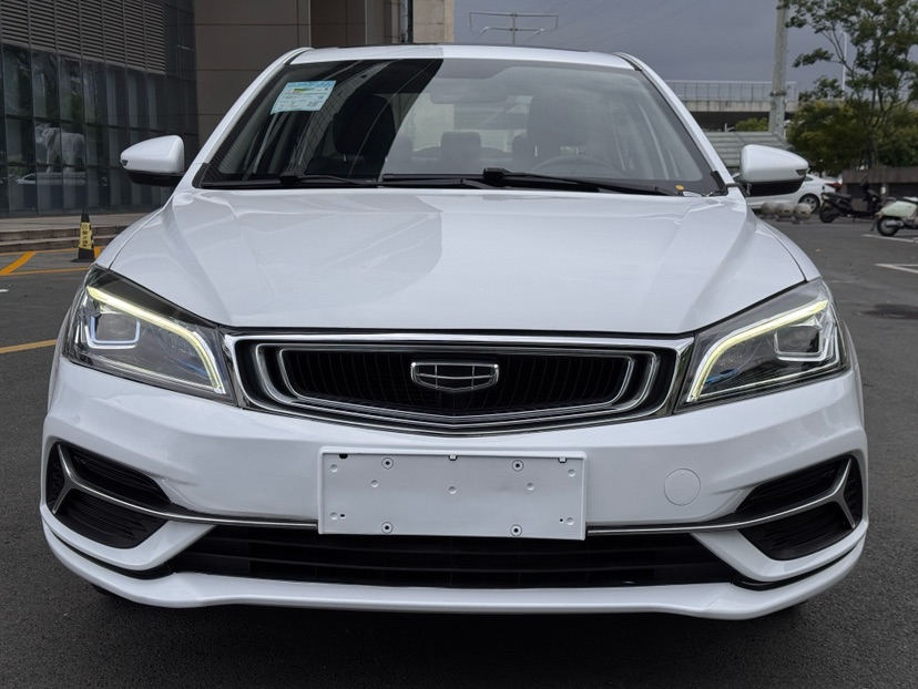 GEELY Emgrand 2021 #2 GEELY Emgrand 2021 car image #2