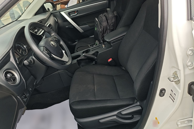 Toyota Corolla 2018 #15 Toyota Corolla 2018 car image #15