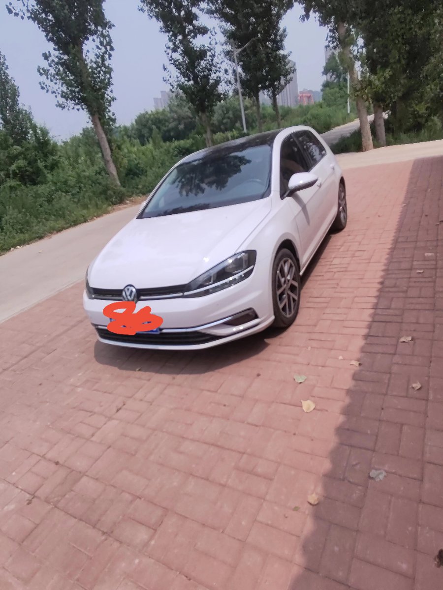 Volkswagen Golf 2018 Volkswagen Golf 2018 car image