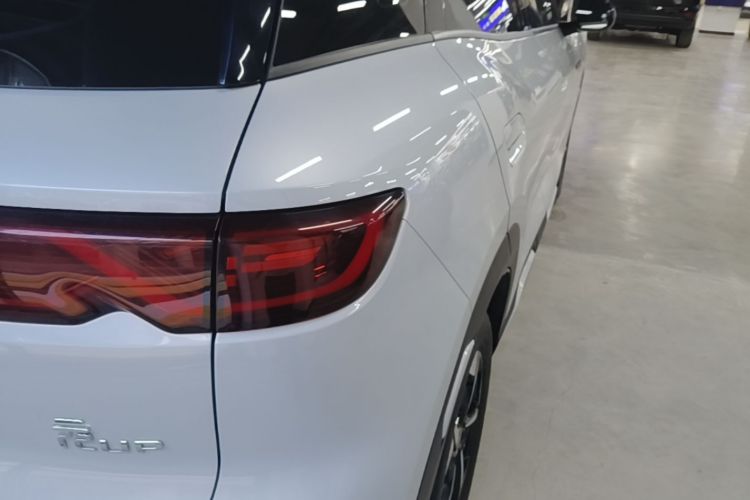 BYD YuanUP 2024 car image #8
