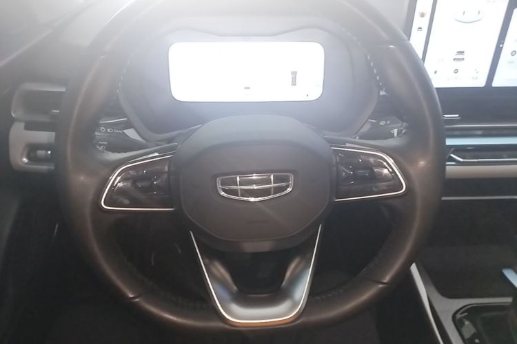 GEELY Emgrand 2023 #11 GEELY Emgrand 2023 car image #11