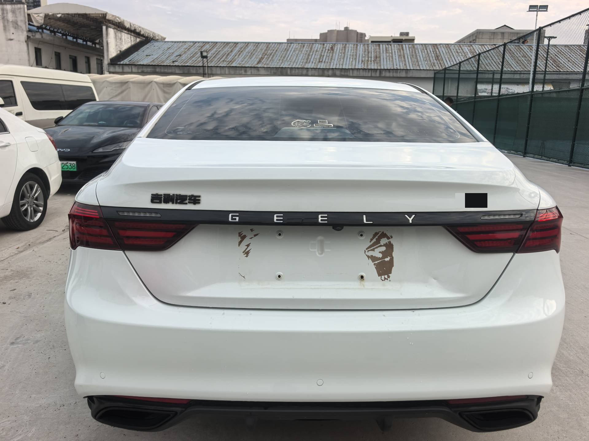 GEELY Binray 2022 car image #8