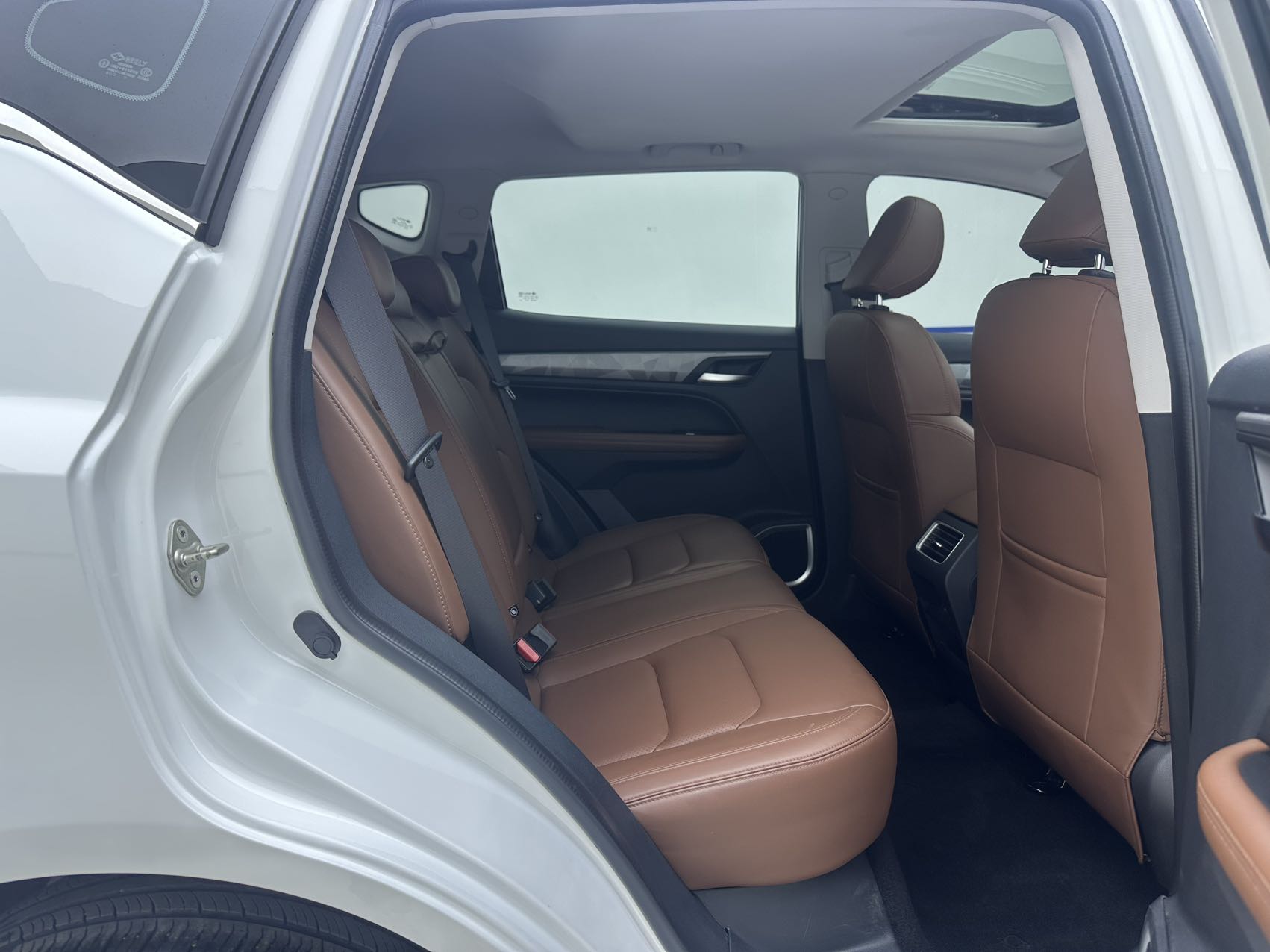 GEELY Vision X6 2022 car image #10