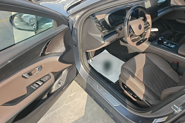 BYD Han 2021 car image #16
