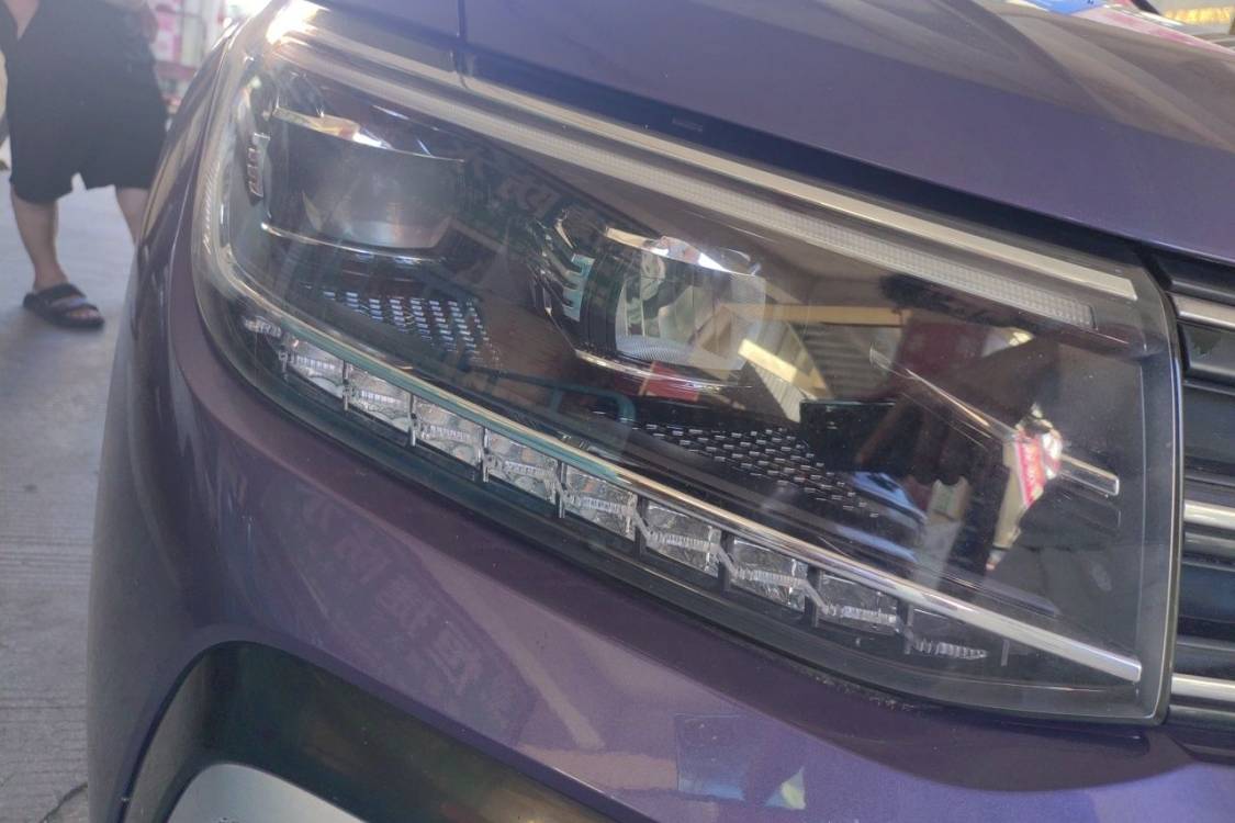 Volkswagen T-Cross 2019 car image #7