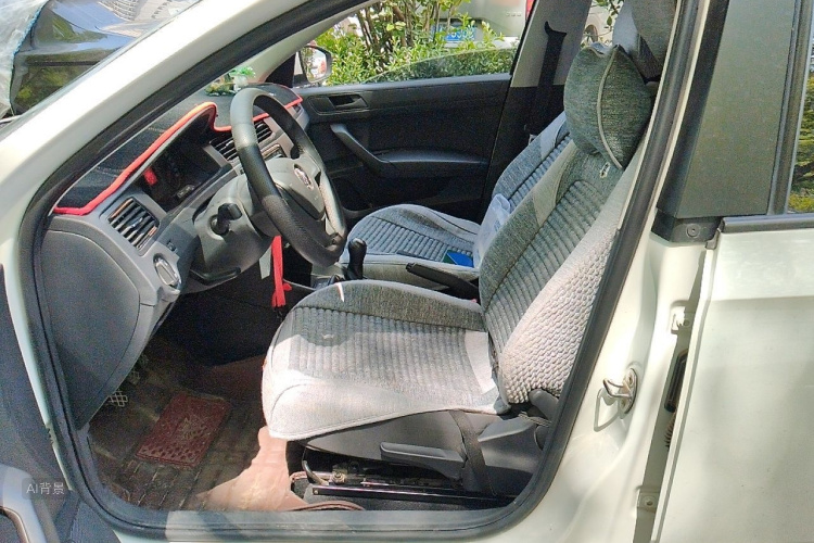 Volkswagen Santana 2020 car image #17