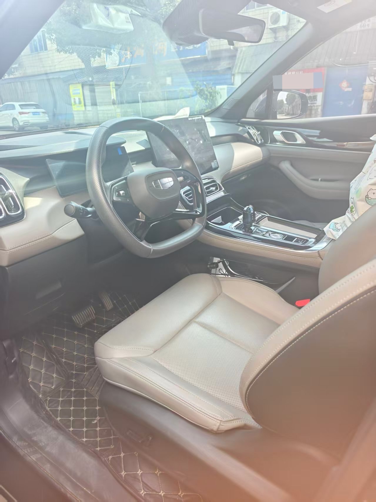 GEELY Boyue L 2025 imagen de coche #4