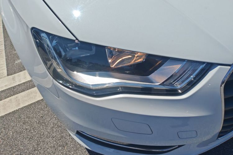 Audi A3 2016 car image #8